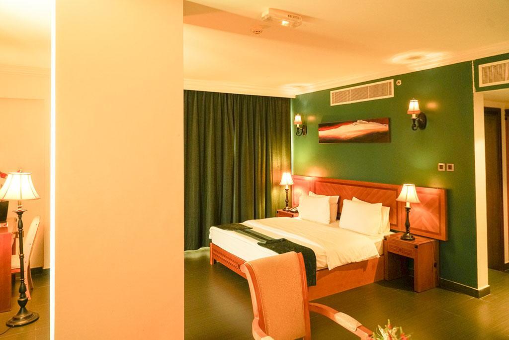 La Rosa Hotel By Brother International Muskat Eksteriør bilde