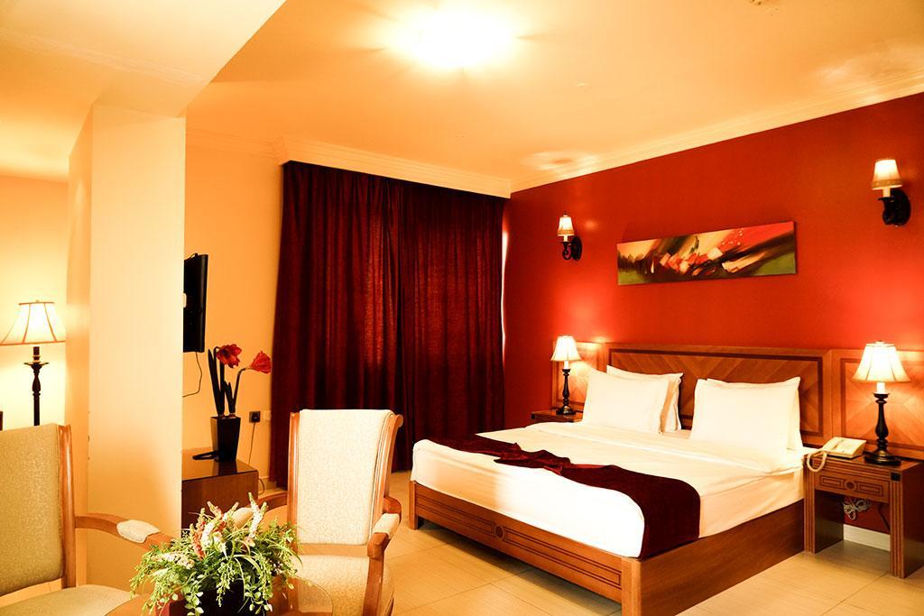 La Rosa Hotel By Brother International Muskat Eksteriør bilde